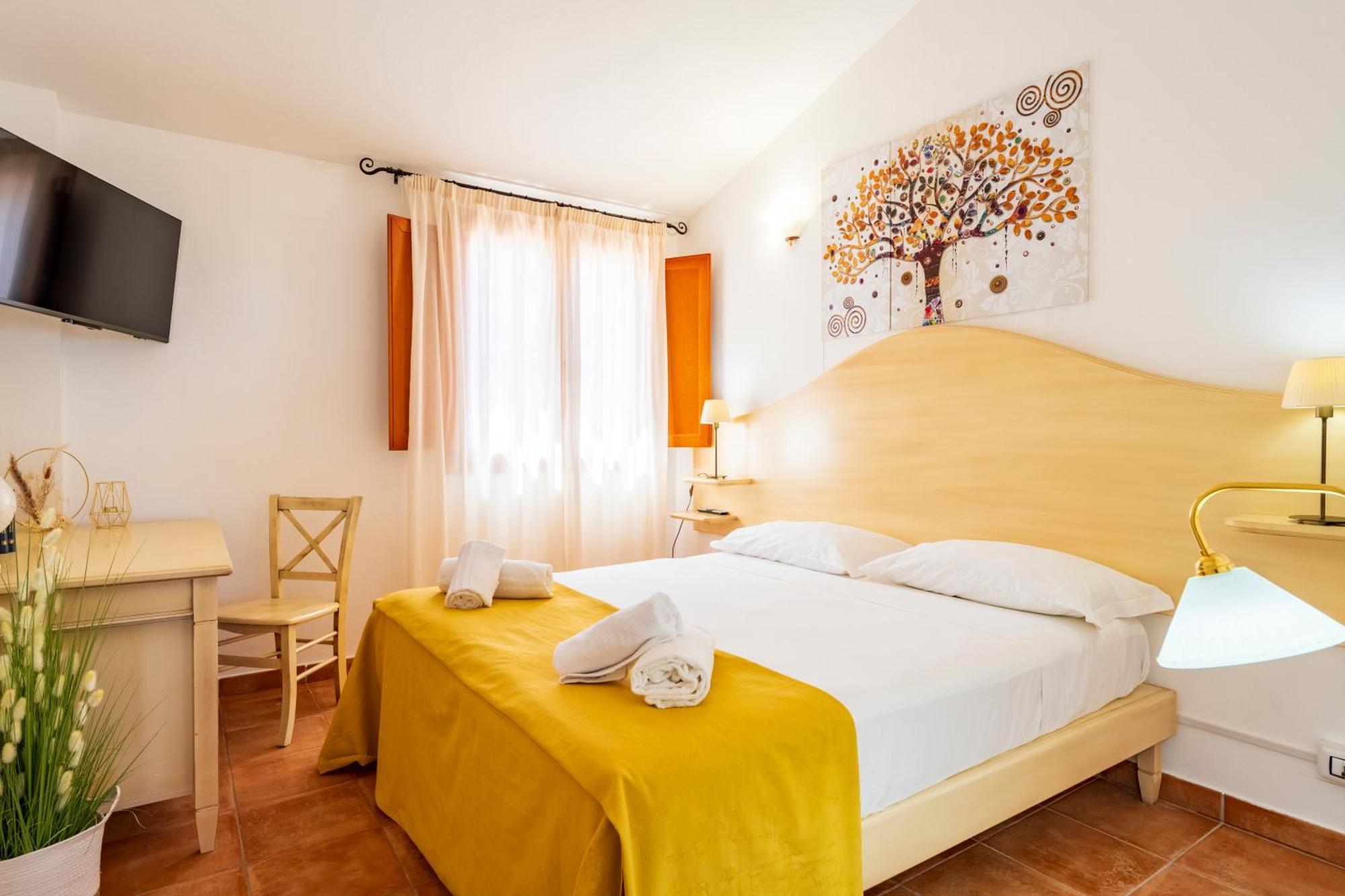Hotel Marie Claire Lanusei Dış mekan fotoğraf