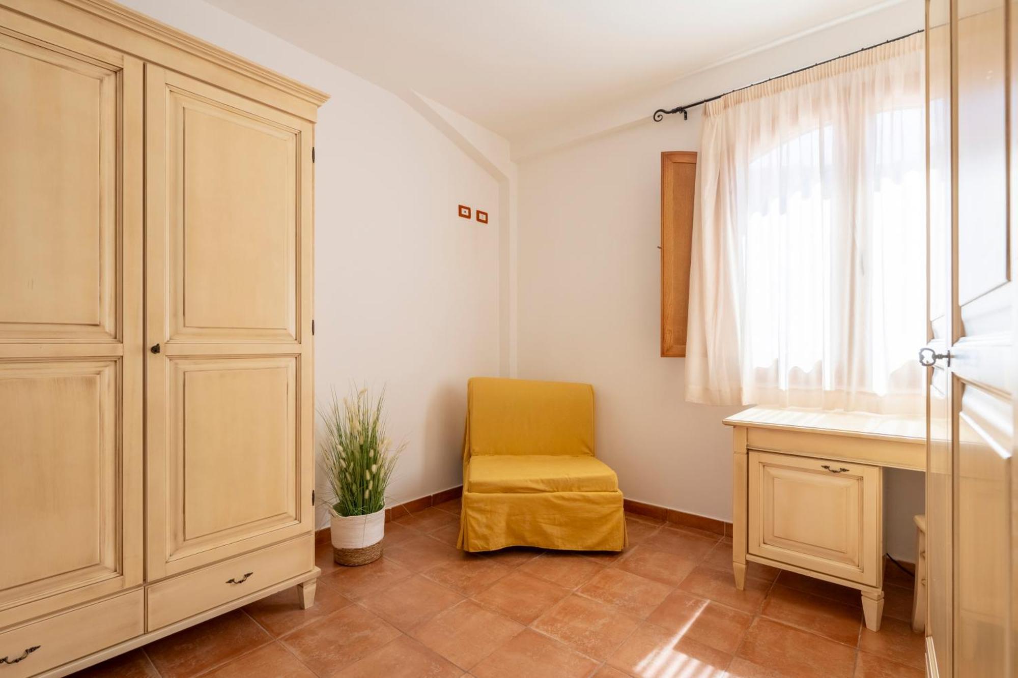 Hotel Marie Claire Lanusei Dış mekan fotoğraf